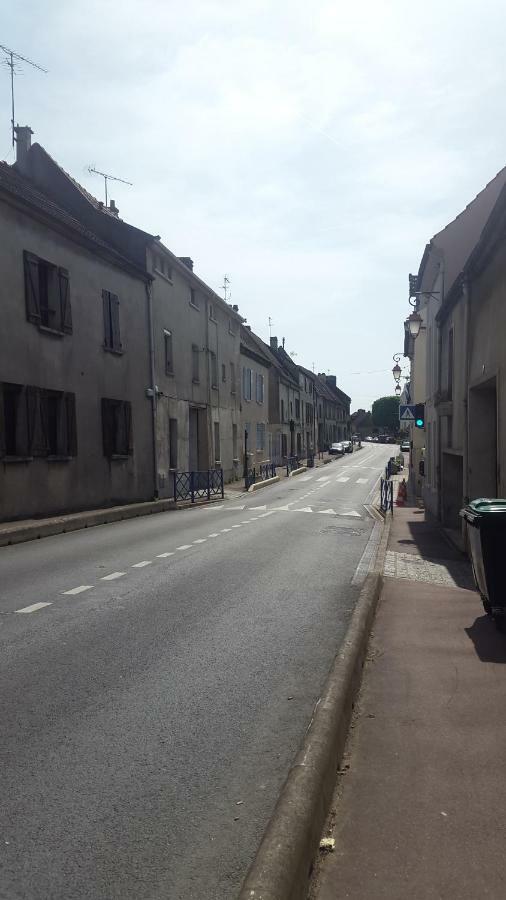 Bonneuil-en-France Cosy Village מראה חיצוני תמונה